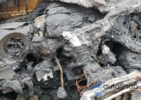 2006 Saab 9-5 Base z USA, uszkodzony, nr VIN YS3ED49G863521498